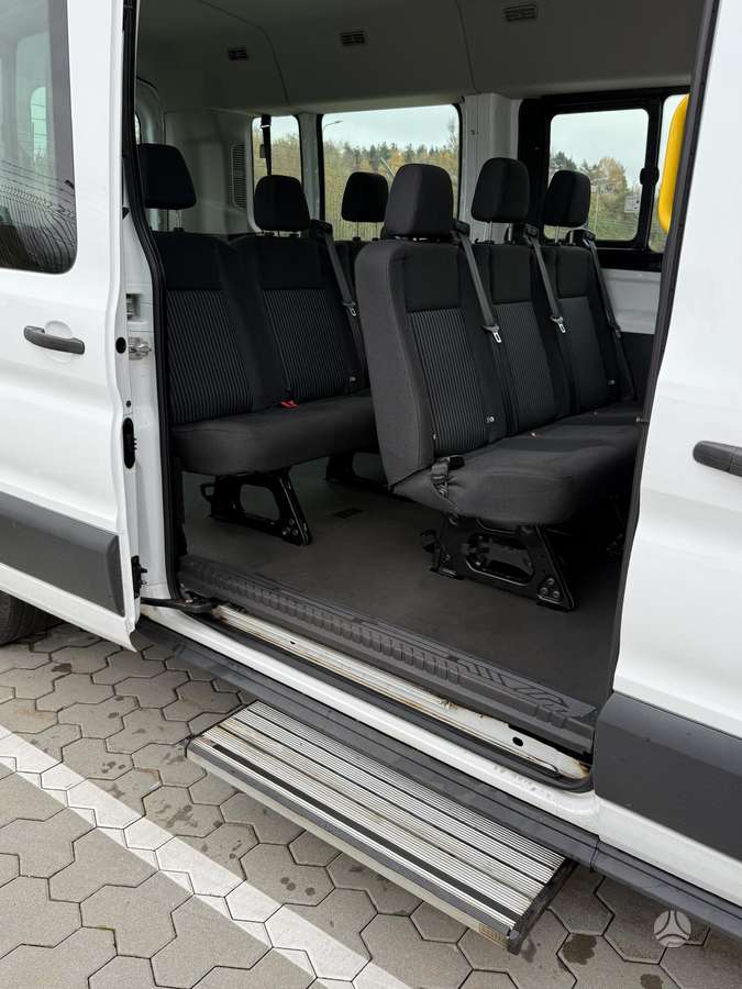 Ford Transit Nuoma, passenger minibus