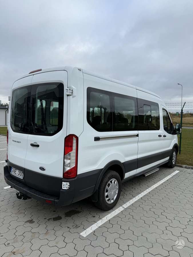 Ford Transit Nuoma, passenger minibus