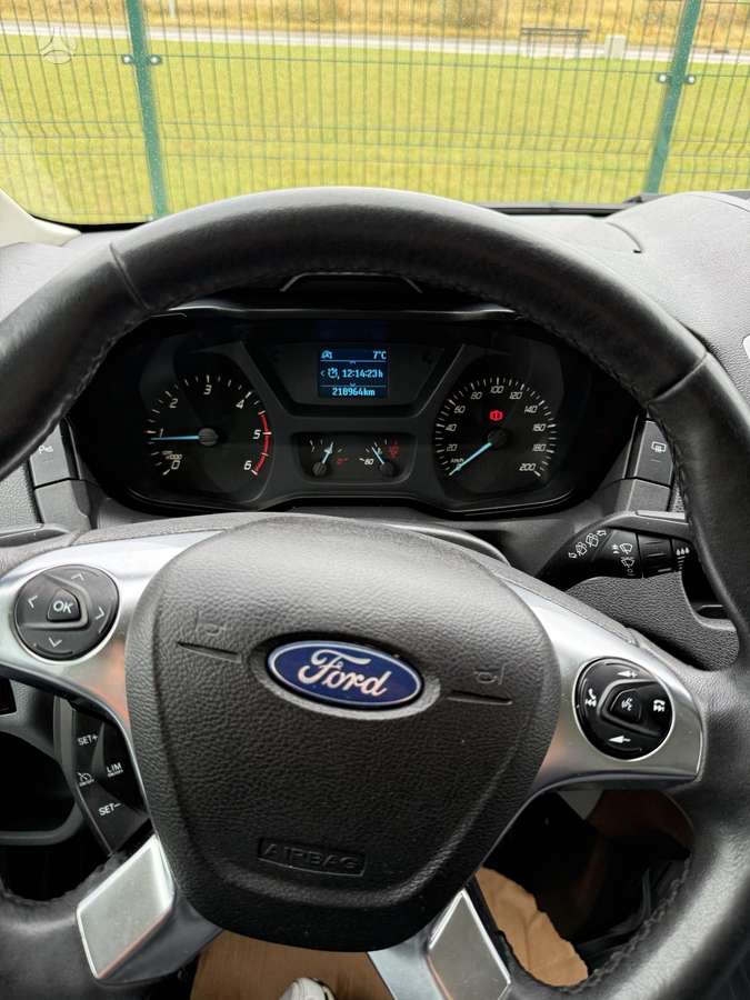 Ford Transit Nuoma, passenger minibus