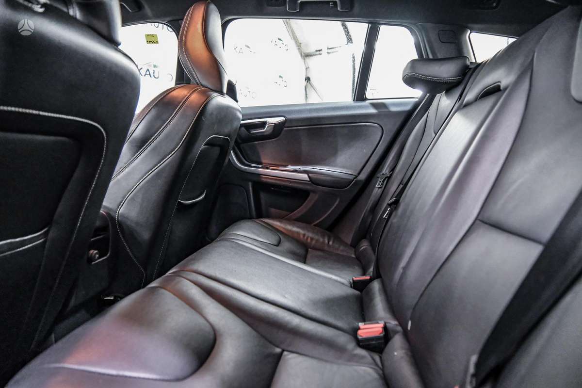 Volvo V60, 2.0 l., Универсал