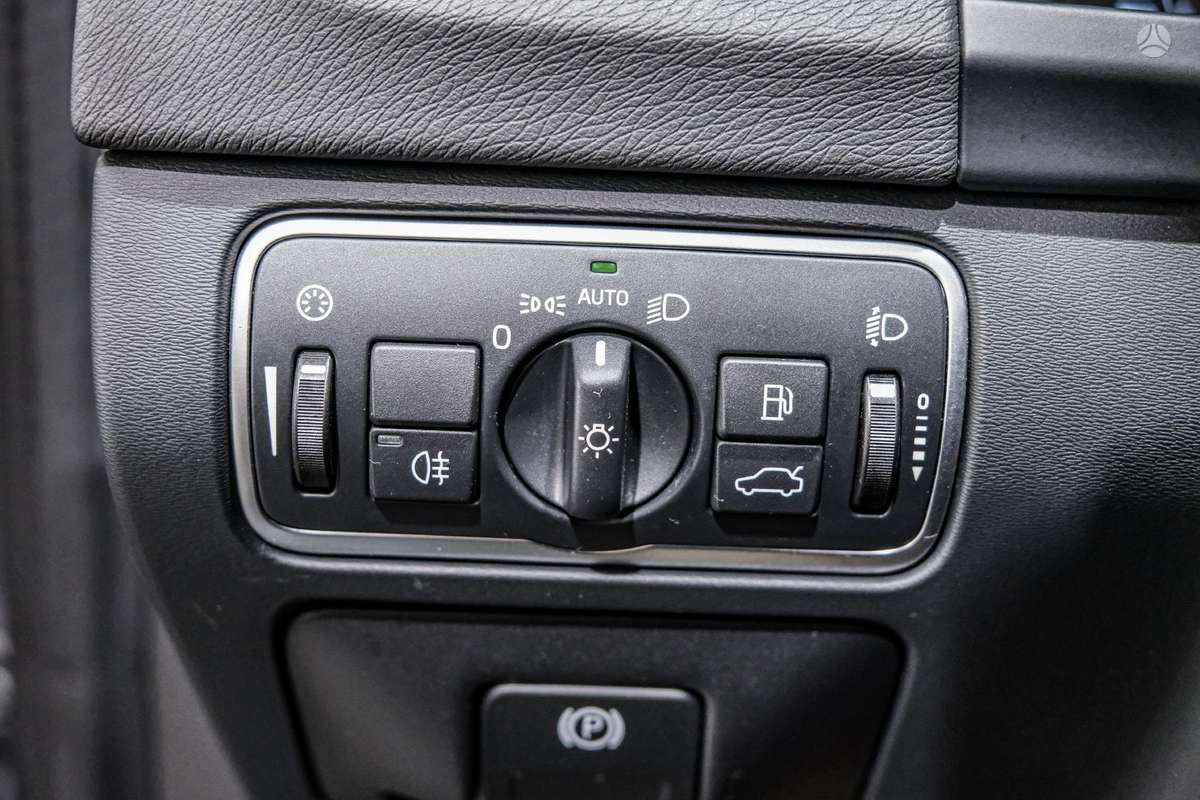 Volvo V60, 2.0 l., Универсал
