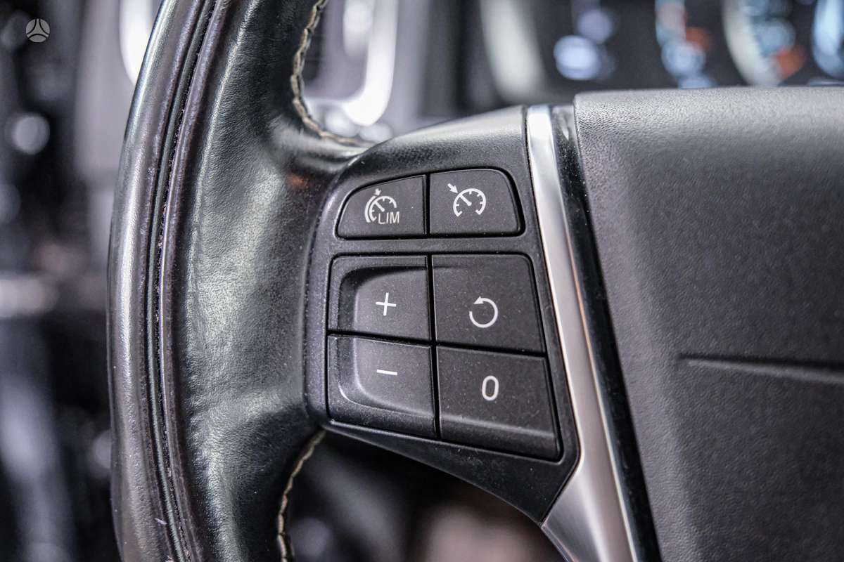 Volvo V60, 2.0 l., Универсал