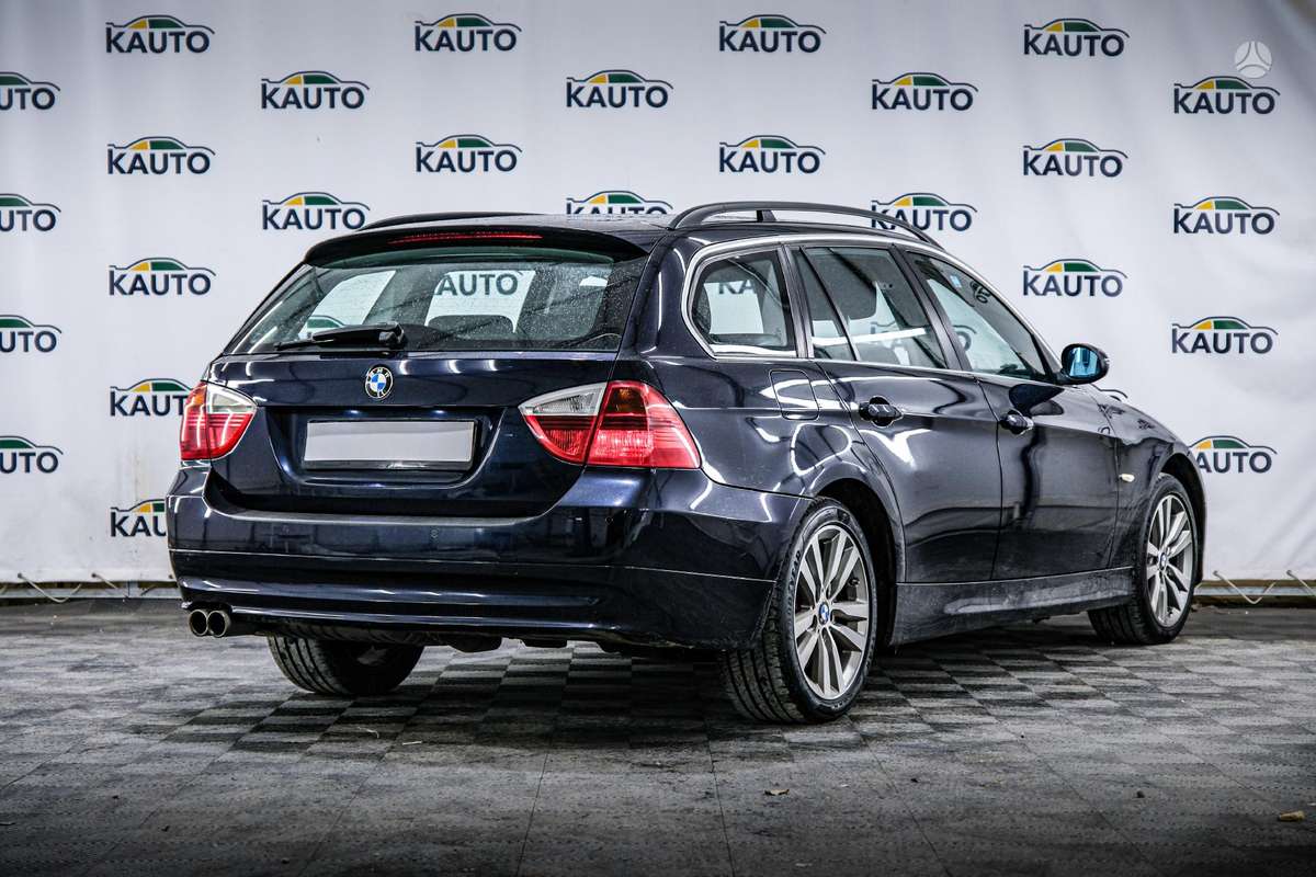 BMW 330, 3.0 l., universalas