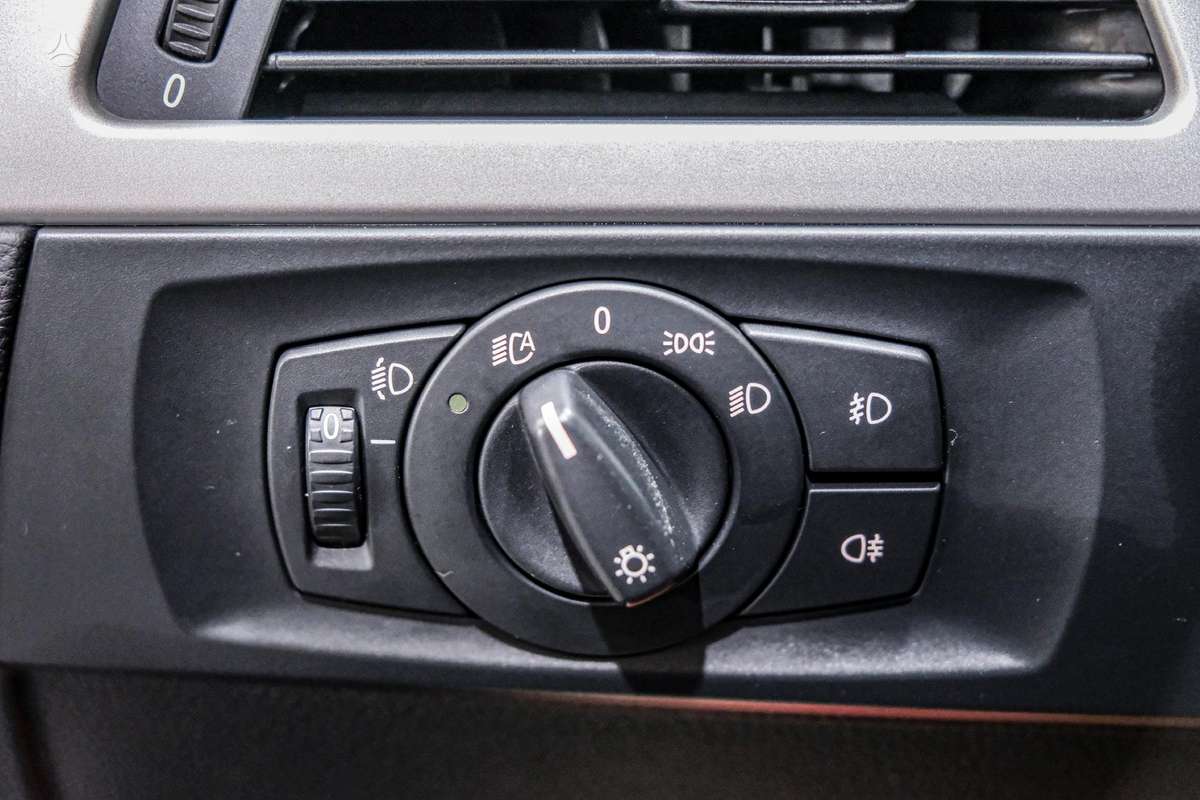 BMW 330, 3.0 l., Универсал