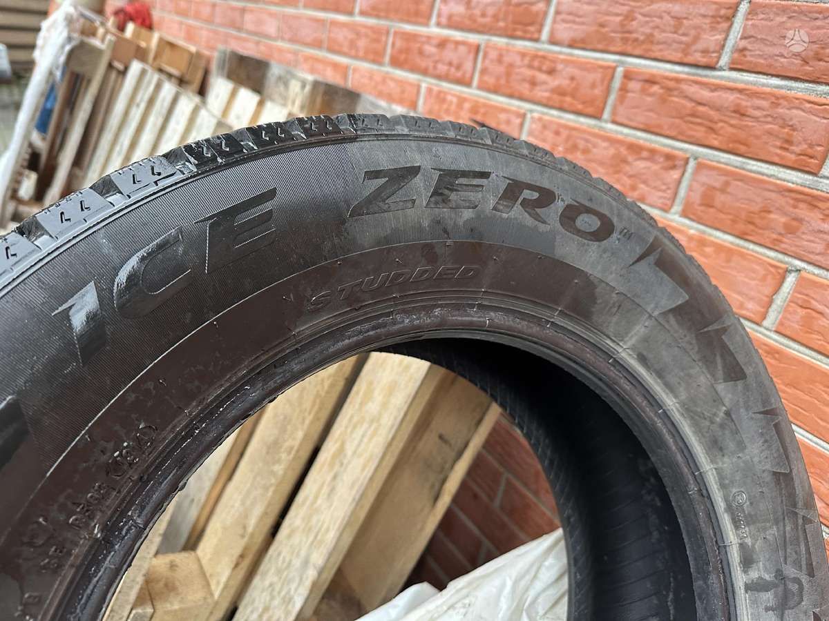 Pirelli ICE ZERO, žieminės 225/65 R17