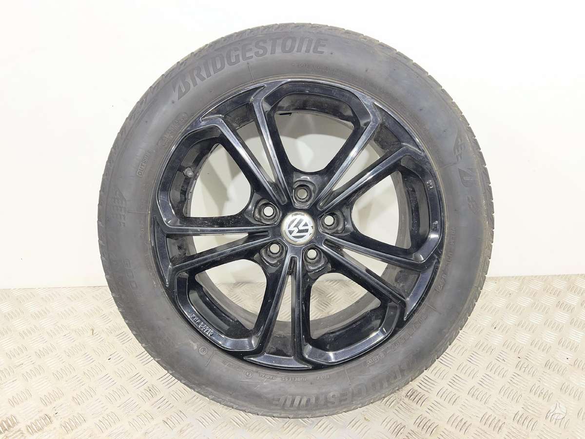 Volkswagen T-Roc, DFF (DFFA), детали кузова