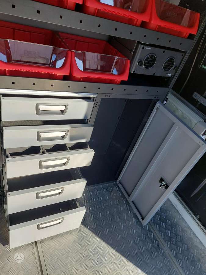 Renault Master, 2.3 l., Минивэн