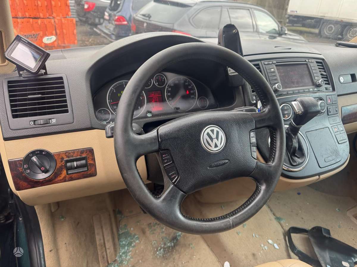 Volkswagen Multivan