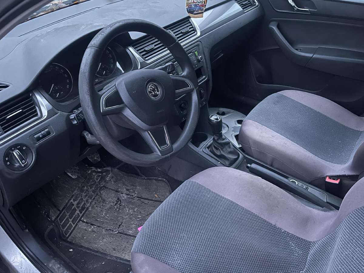 Skoda Rapid по частям