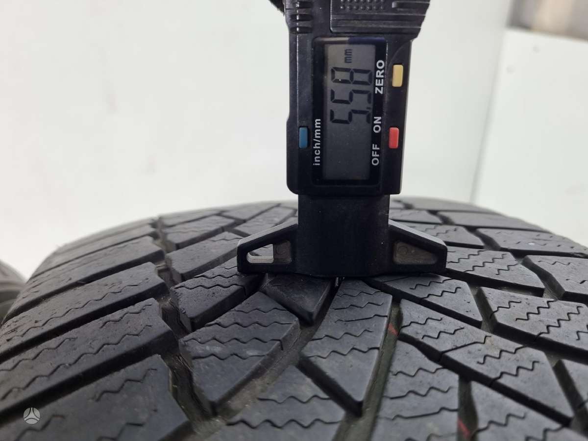 Bridgestone 5-6mm, winter 225/55 R17