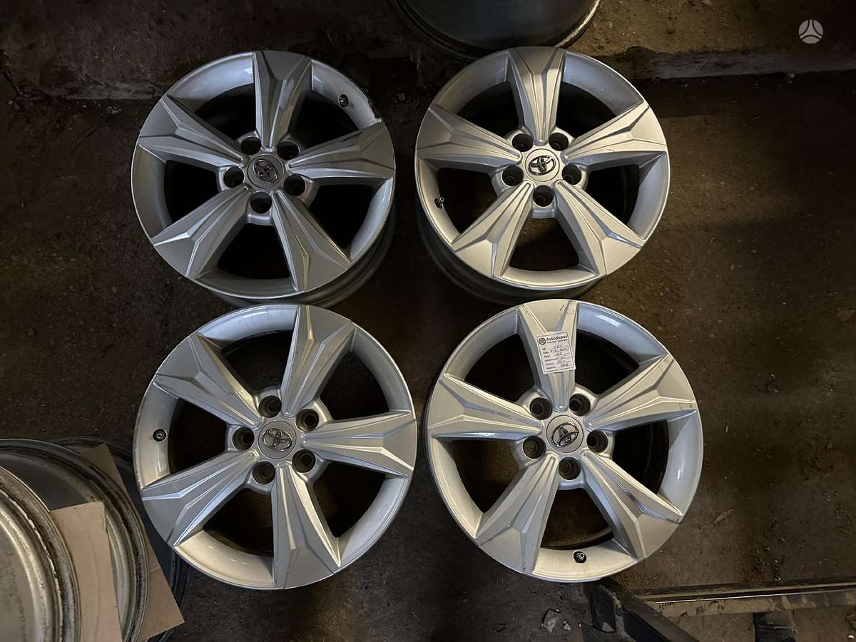 Toyota, lengvojo lydinio, R17