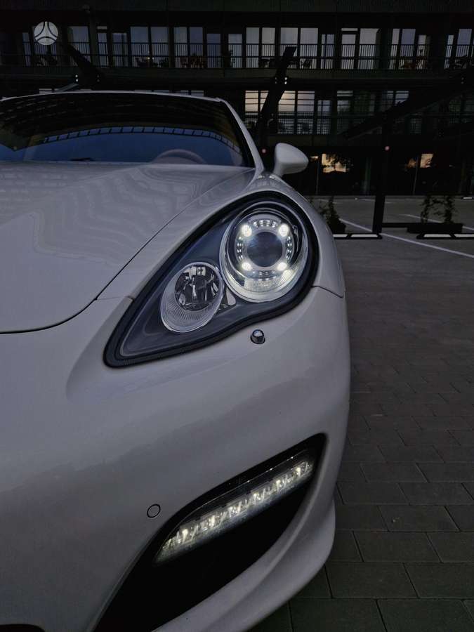 Porsche Panamera, 4.8 l., hatchback