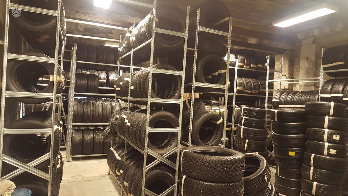 Goodyear Eagle Ultra Grip, winter 215/65 R16