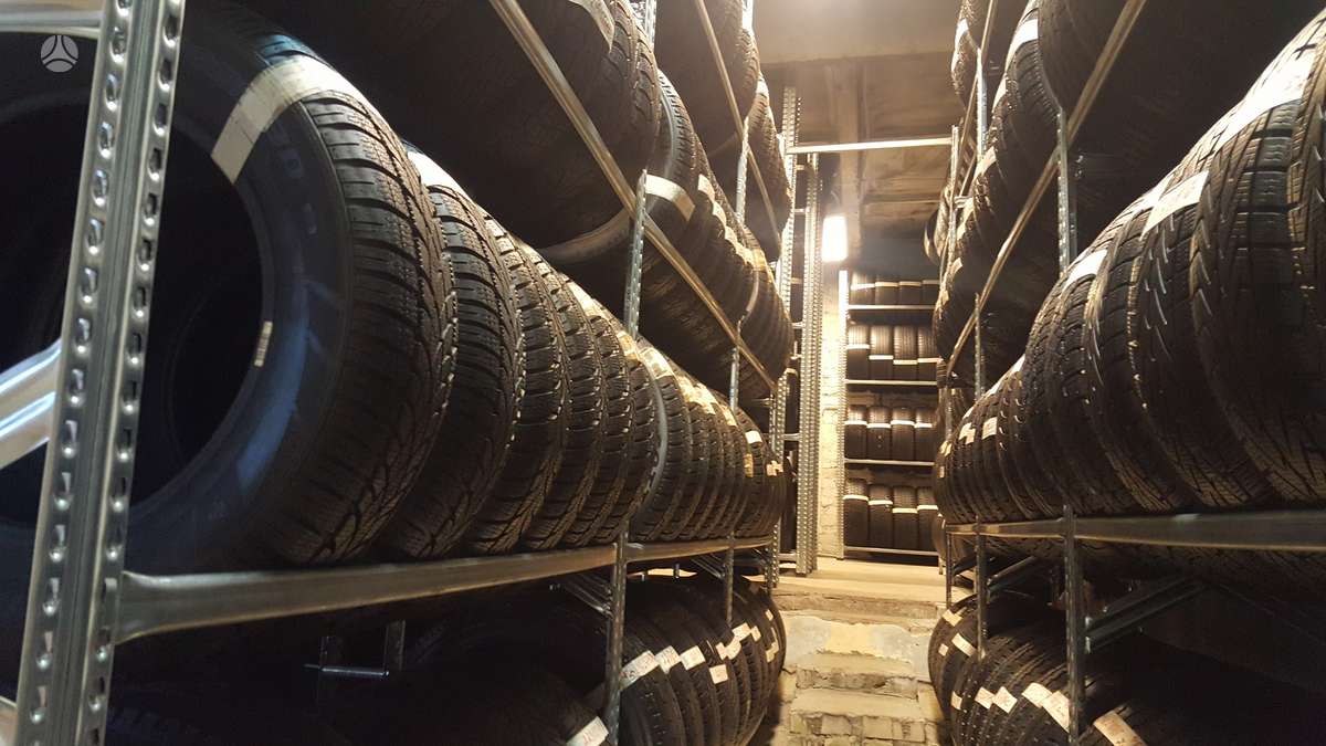 Goodyear Eagle Ultra Grip, winter 215/65 R16