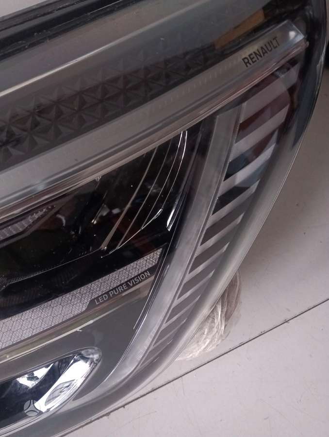 Renault Megane bumpers