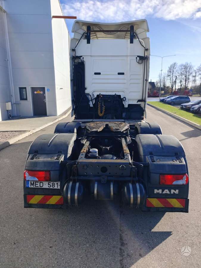 MAN TGX 26.460, single sleeper