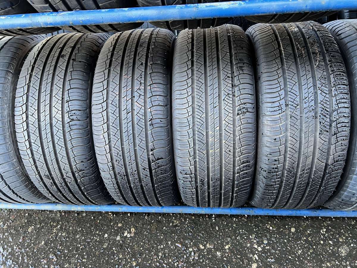 Michelin, universalios 235/55 R17