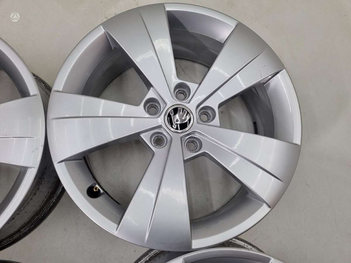 Skoda Superb originalūs, light alloy, R17
