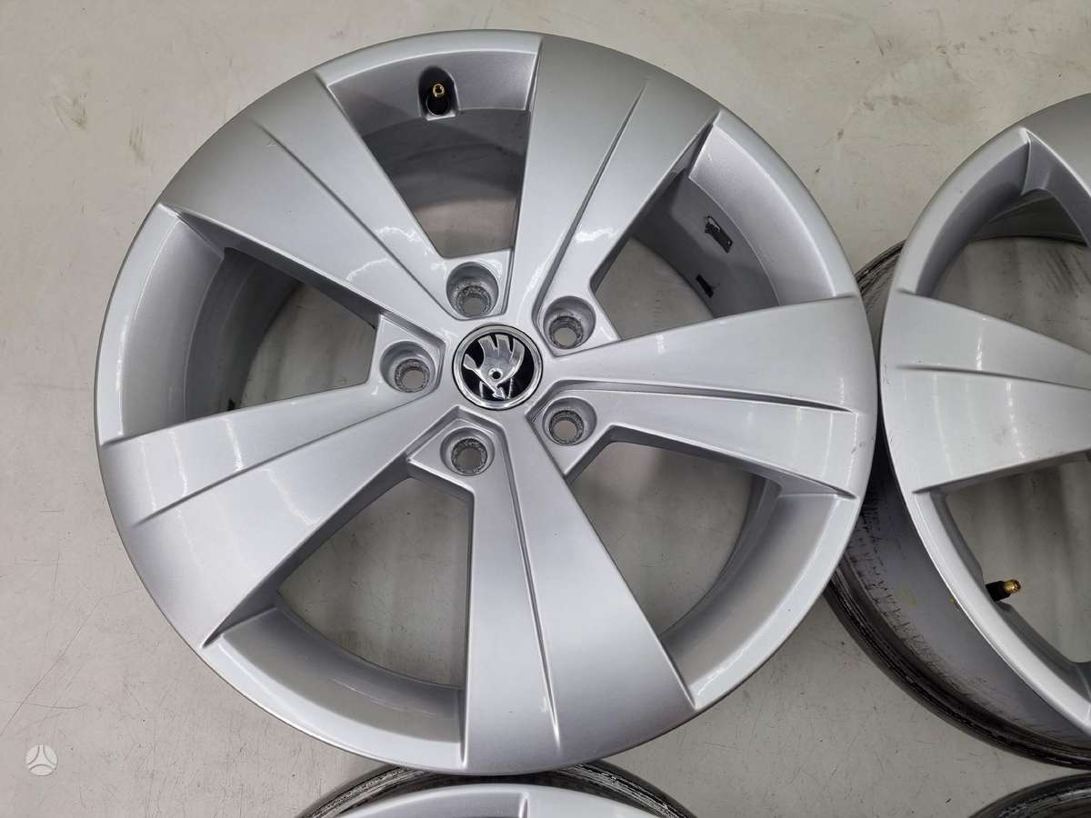 Skoda Superb originalūs, light alloy, R17