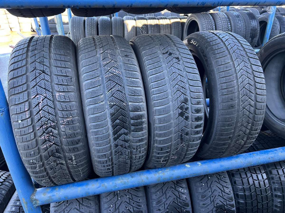 Pirelli Sottozero 3, winter 225/55 R18