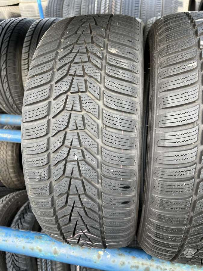 Hankook Winter Icept evo 3, winter 225/50 R18