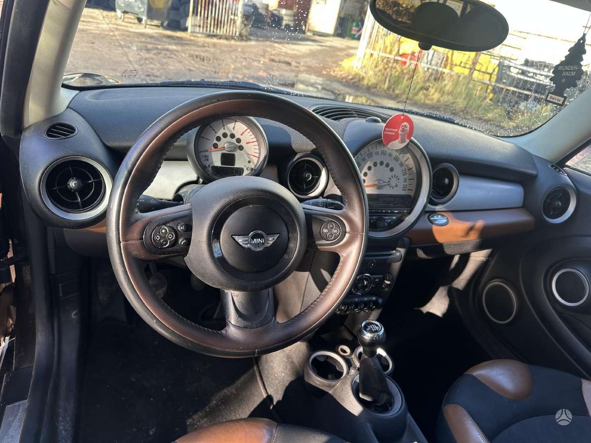 Mini Cooper, 1.6 l., Хэтчбек