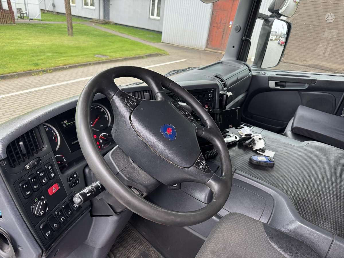Scania P370 EURO6 Open side, box trucks / box vans