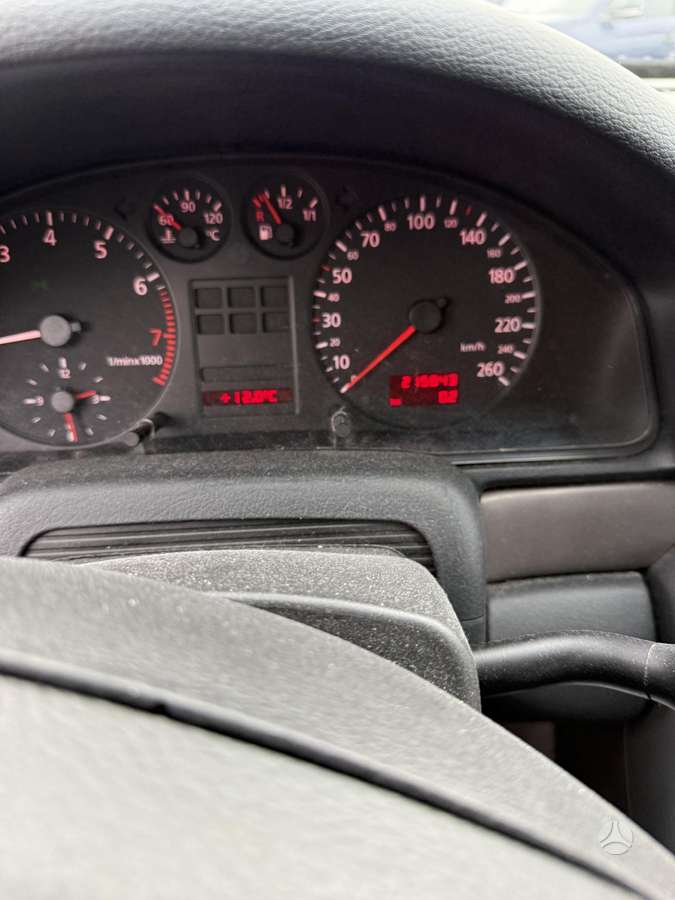 Audi A4, 1.6 l., Седан