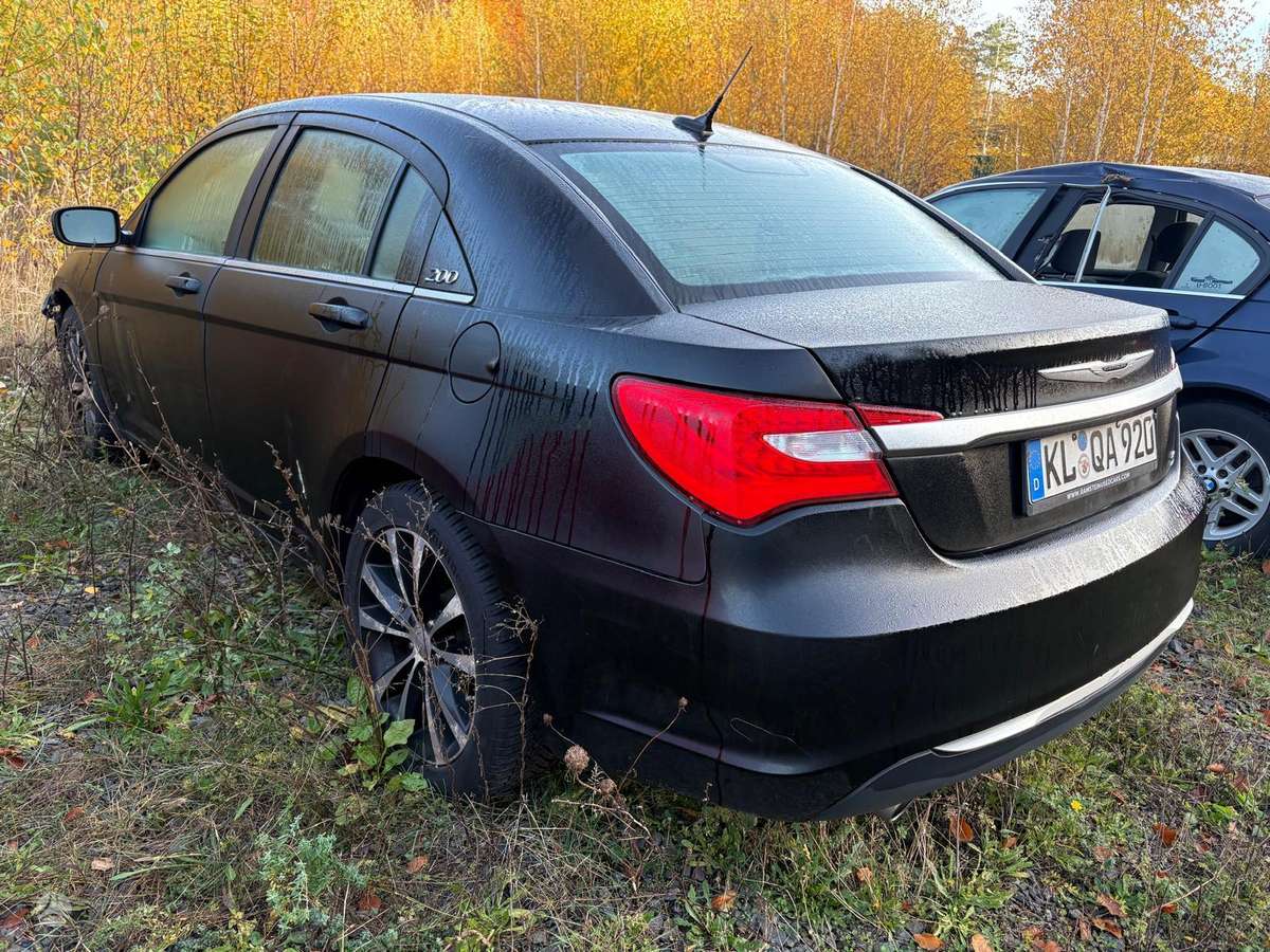 Chrysler 200 rezerves daļās