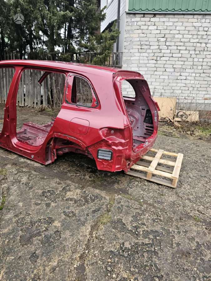 Mercedes-Benz GLB200 kėbulo dalys
