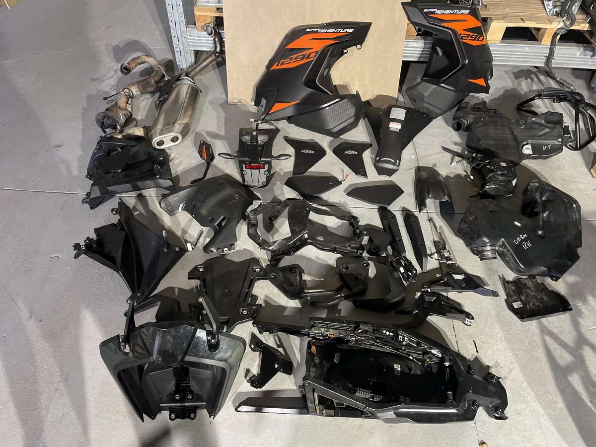 KTM Super Adventure, enduro / adventure