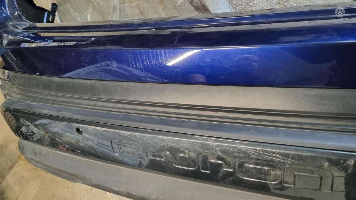 Audi e-tron, 89E.807.301A, bamperiai