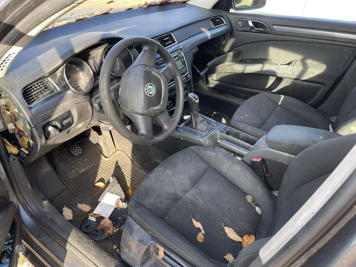 Skoda Superb for parts