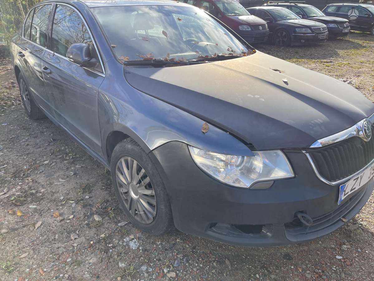 Skoda Superb for parts