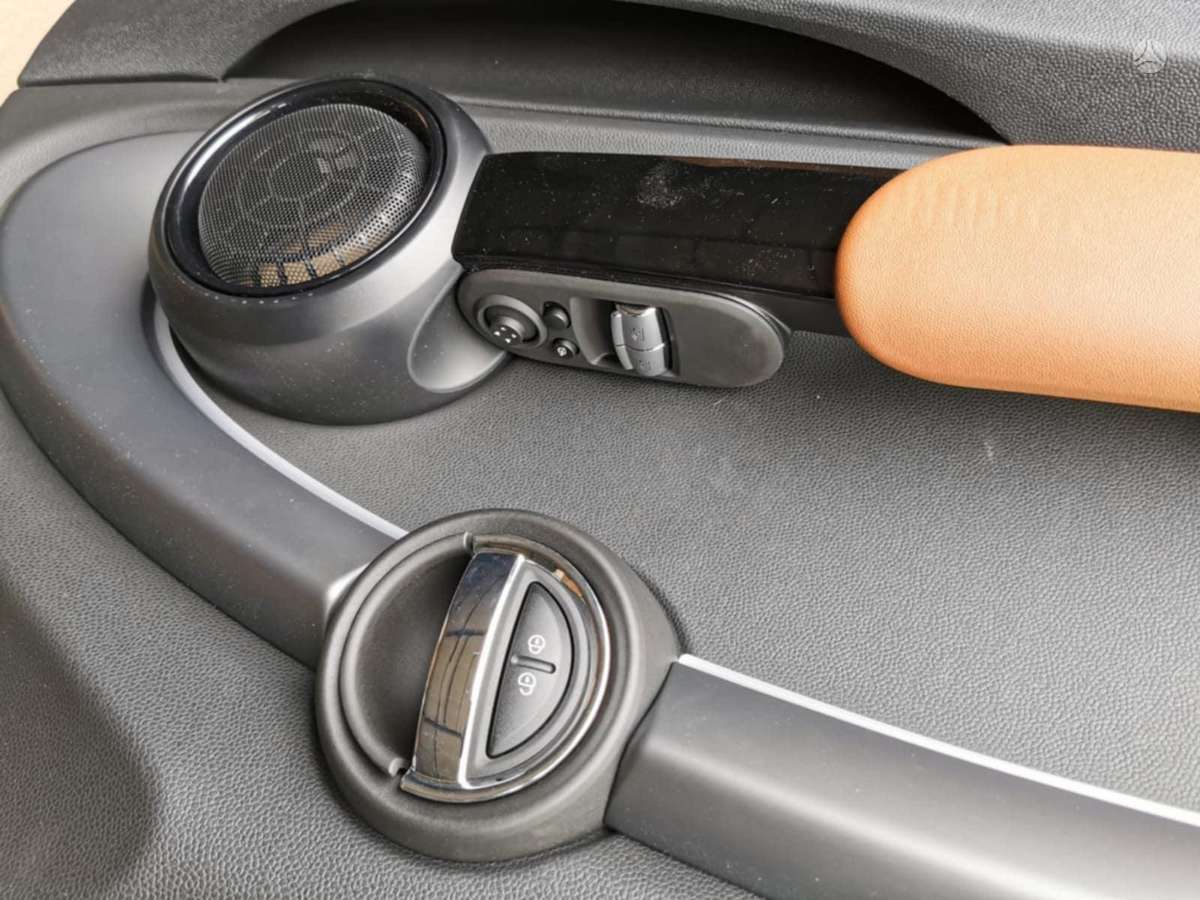 Mini Cooper salono detalės