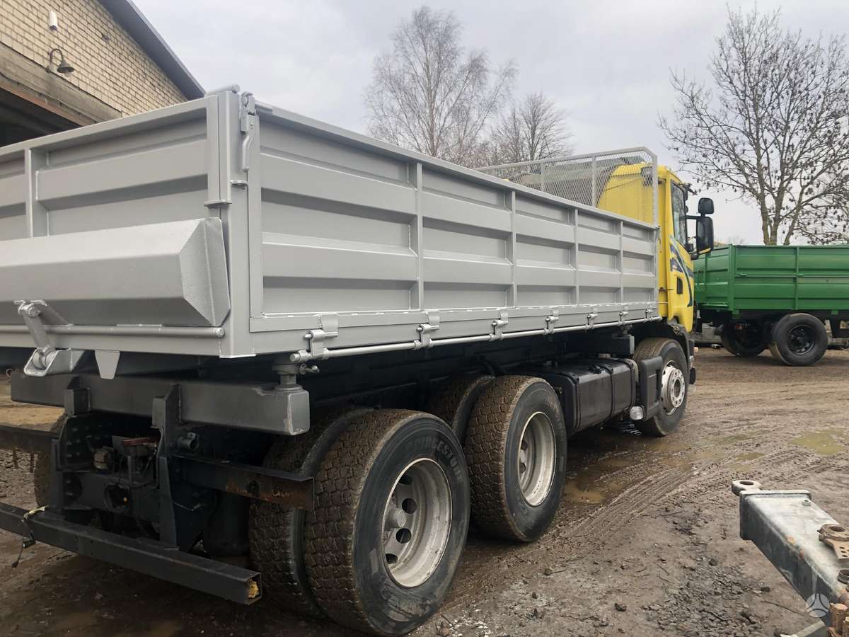 -Kita- Kitas, dumpers / tippers