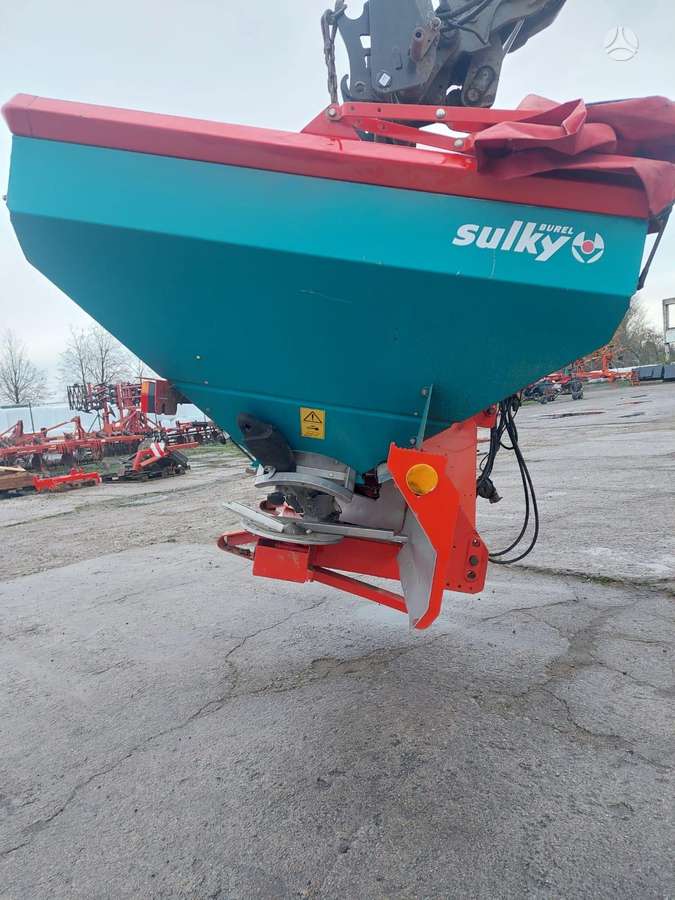 Sulky DPX Magnum, spreaders