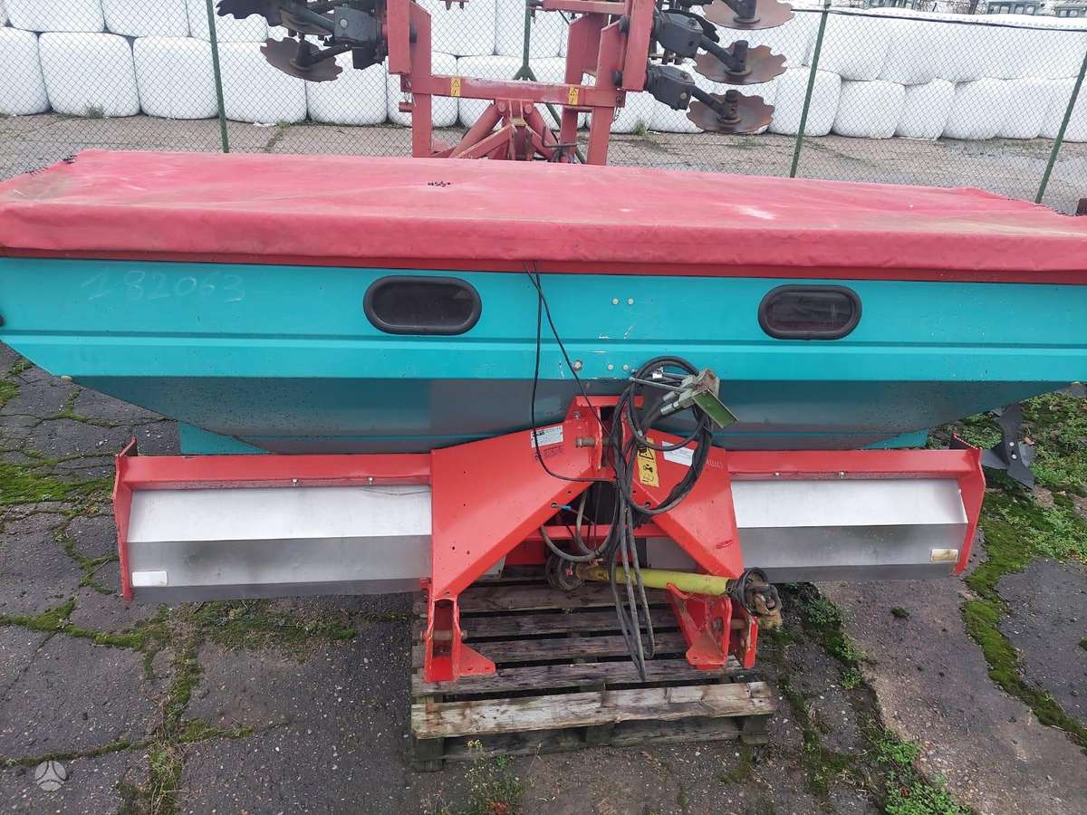 Sulky DPX Magnum, spreaders