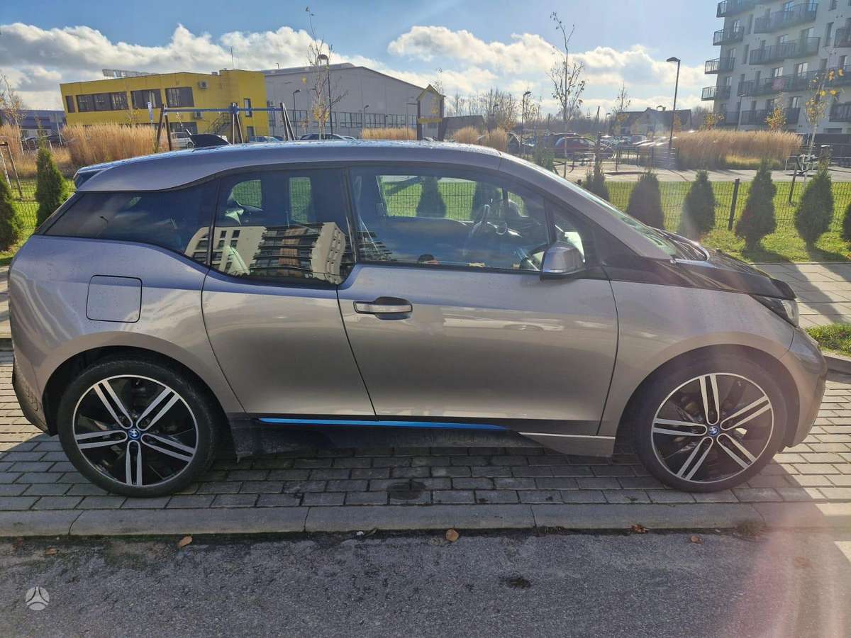 BMW i3, 19 kWh, hatchback