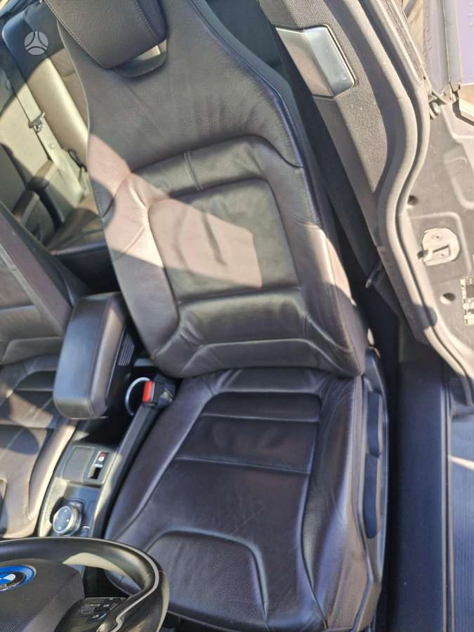 BMW i3, 19 kWh, hatchback