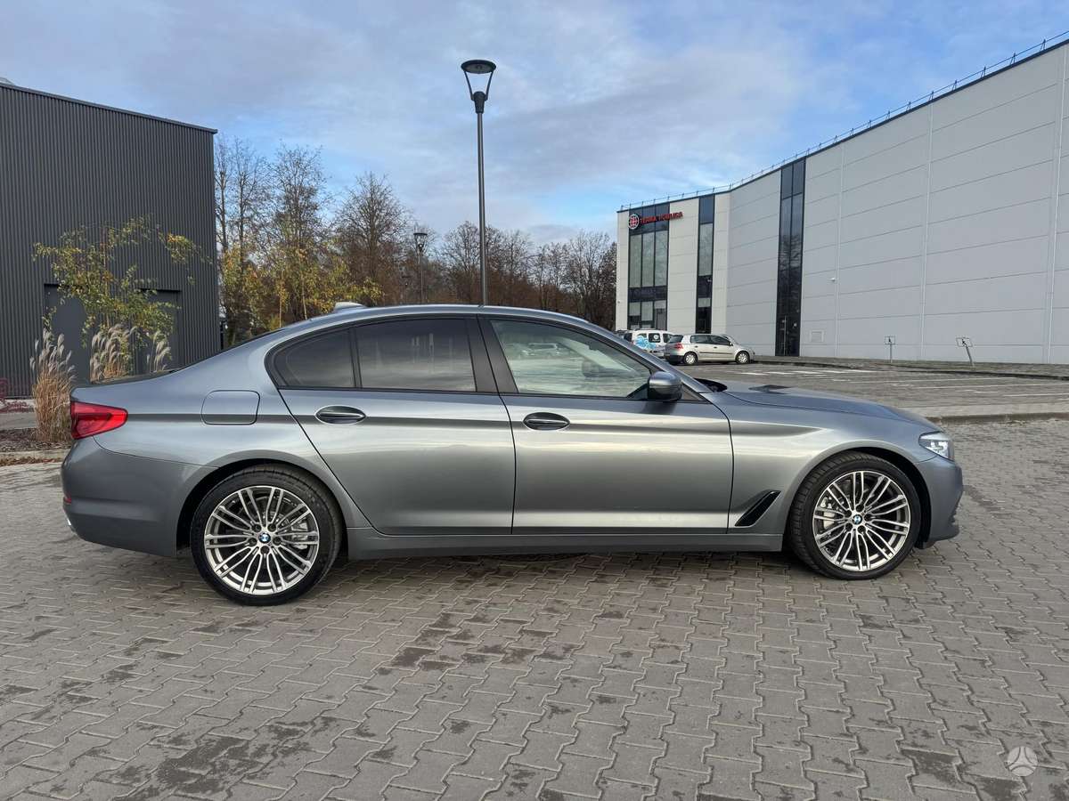 BMW 530, 3.0 l., Седан