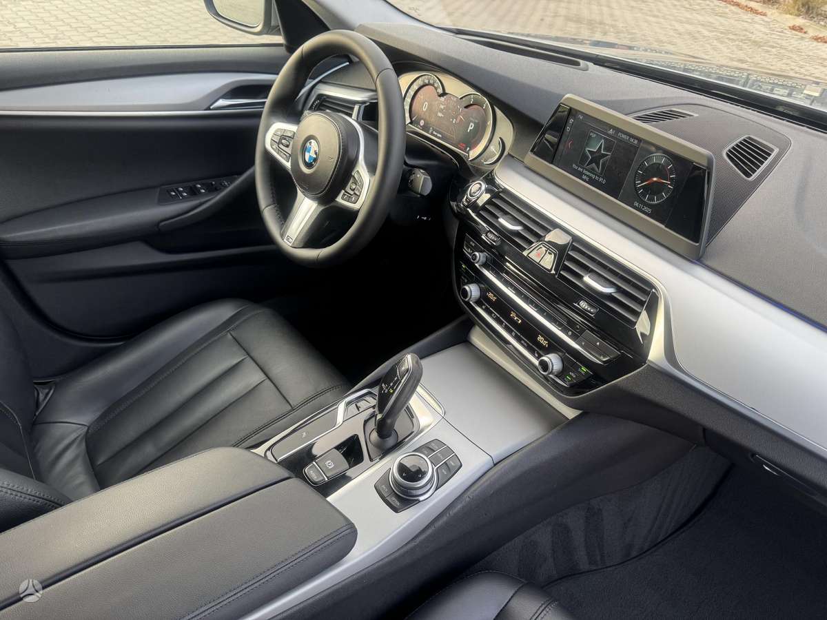 BMW 530, 3.0 l., Седан