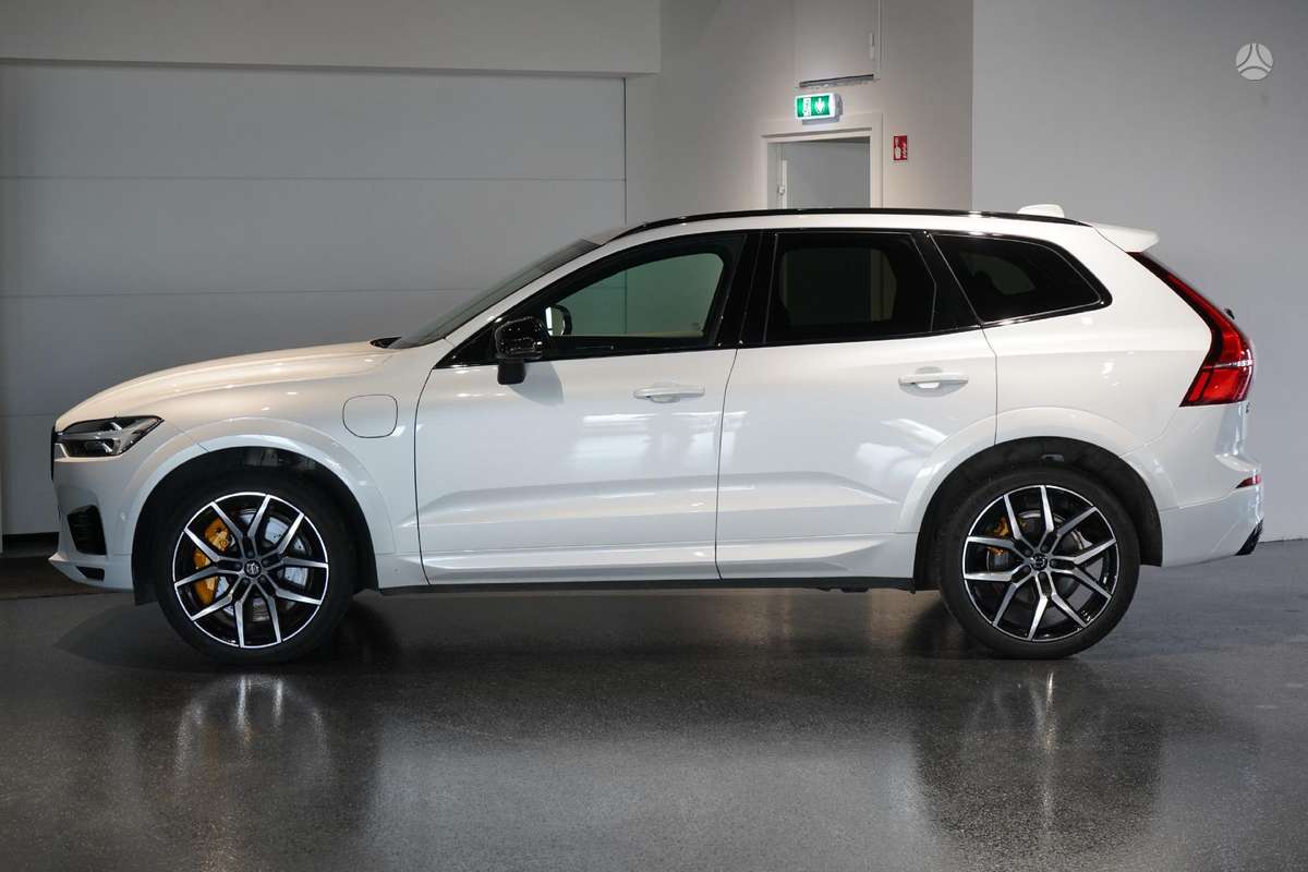 Volvo XC60 - 2