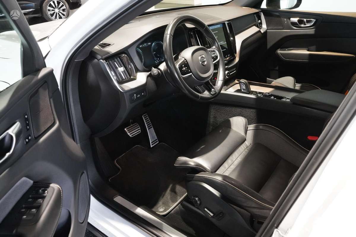 Volvo XC60 - 8