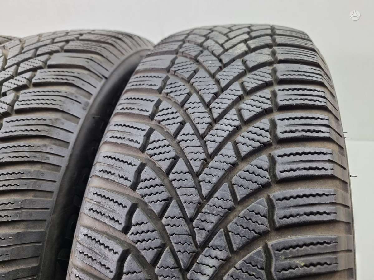 Bridgestone 6mm, 2022m, winter 215/65 R17