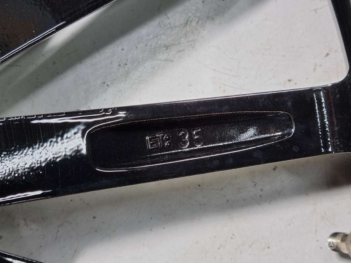 Audi 10.5J, ET35, light alloy, R20