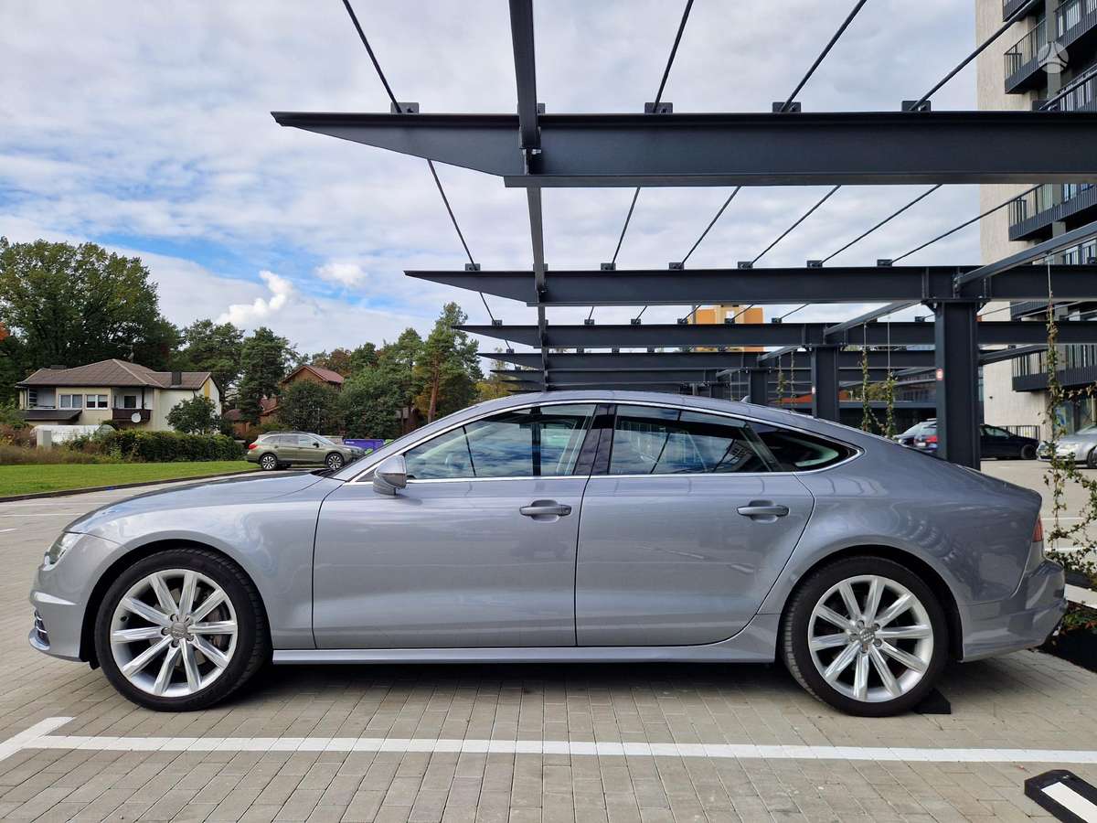 Audi A7, 3.0 l., hatchback