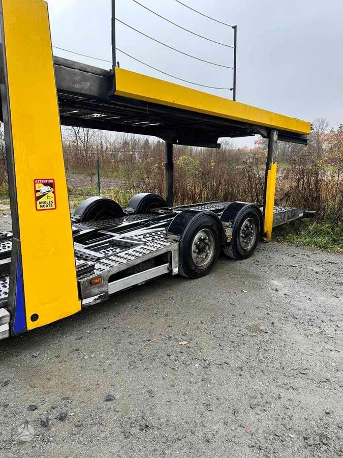 Iveco Straliz, auto transporters