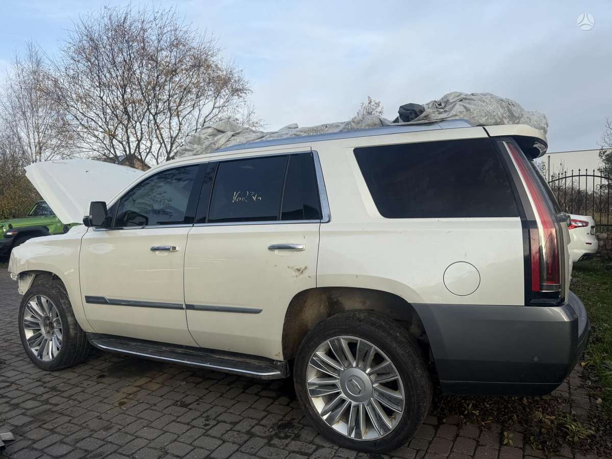 Cadillac Escalade for parts. Platinum 4wd