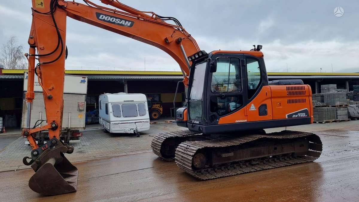 Doosan DX 140 LC-3 Bog Master, экскаваторы